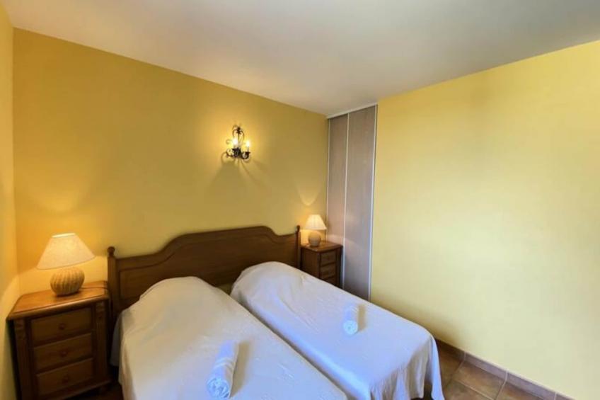 04b7 : Beau T3 Au Coeur Des Lavandes - Piscine - foto 19