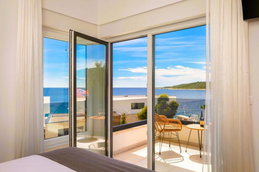 Luxuriöse Villa Dolce Vita direkt am Meer mit privatem Pool und Parkplatz - foto 46