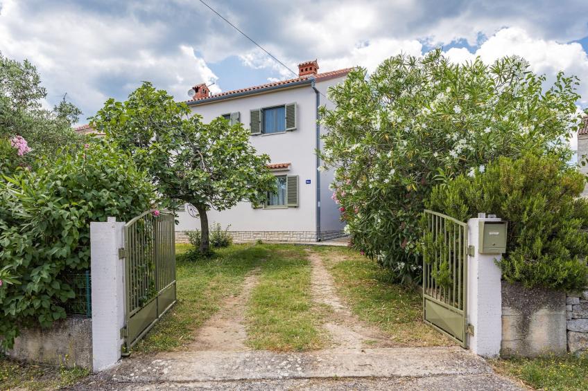 Apartment Jano with Balcony - Shabby Chic - foto 26