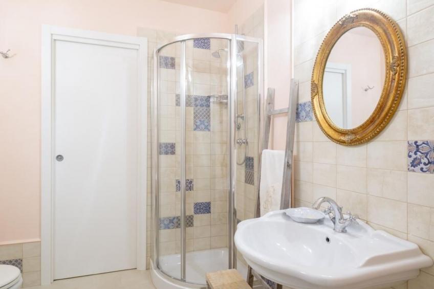 Rosa in der Toskana - foto 27