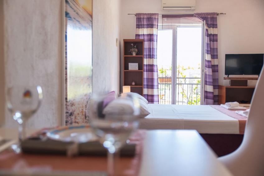 Tranquil and Stylish Apartment Kastel Novi - Studio Apartment with Garden - foto 3