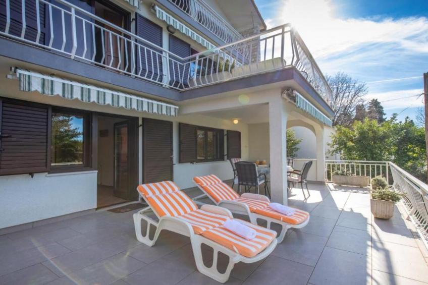 Apartment Villa Mirna - One Bedroom Apartment with Balcony and Garden View - foto 11