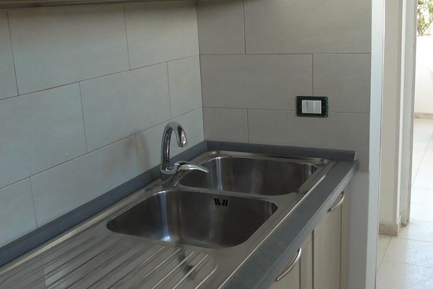 Kleine Villa mit geschlossenem Garten in Parabita - foto 46