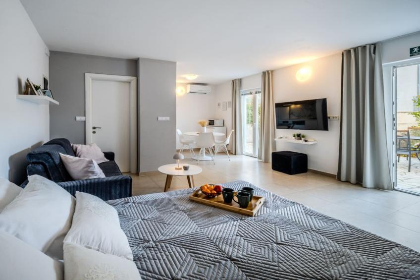 Apartments Tomy - Studio Apartment with terrace - foto 9