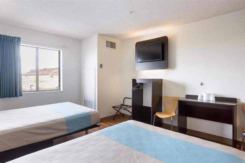 2 Full Beds  Non-smoking - foto 18