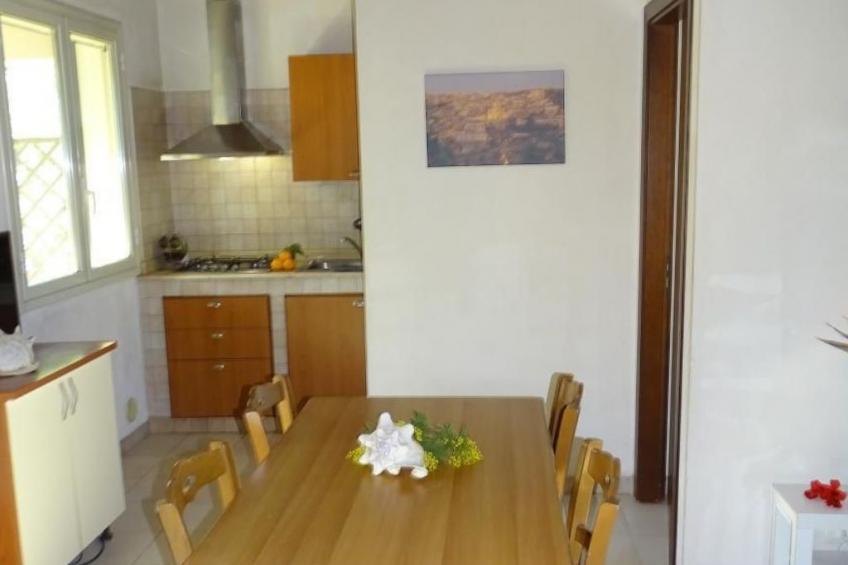 Schöner zentraler Bungalow direkt am Sandstrand auf Sizilien - foto 10