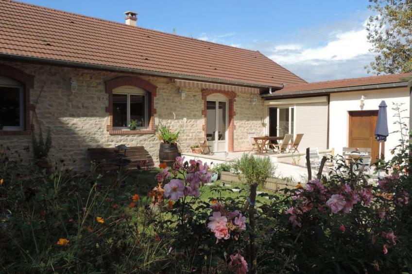 Villa Roland in Burgund 125m2 4 Sterne