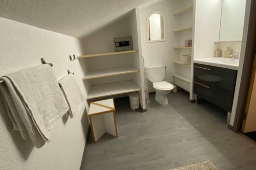 Ruhige Duplex-Wohnung bestehend aus 2 Zimmern - foto 8