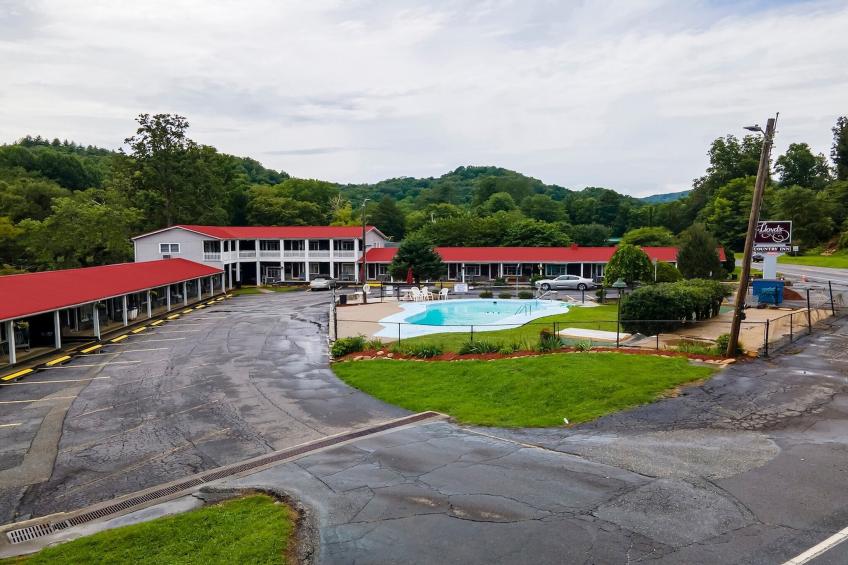 1_King Bed with River View - foto 8