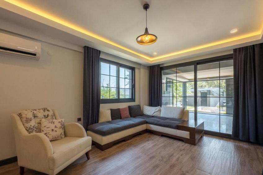 Große Villa in Fethiye Ciftlik - foto 16