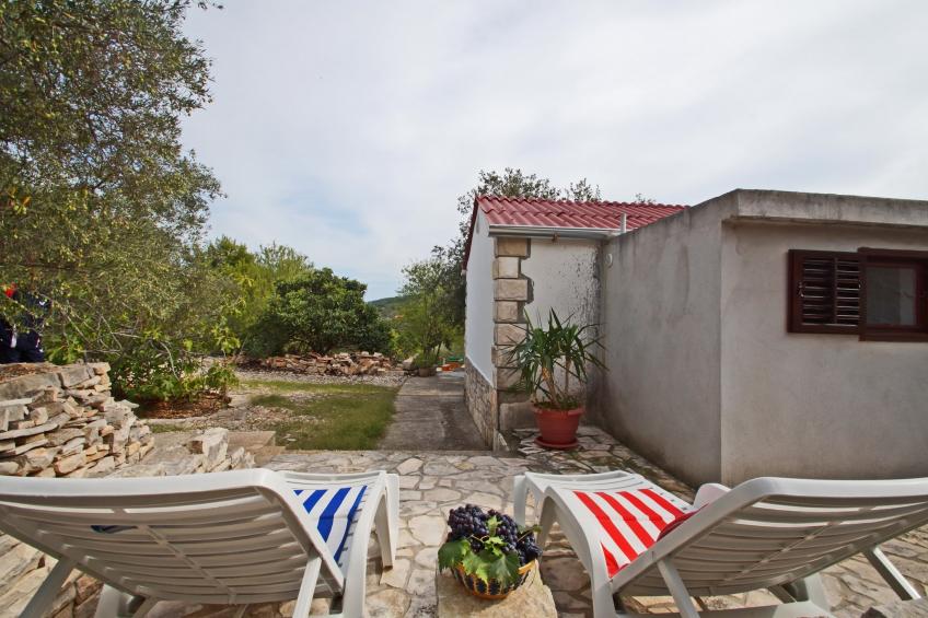 Vacation House Planika - Two Bedroom Holiday Home with Terrace and Sea View - foto 29
