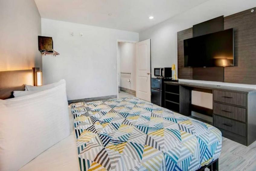 2 Queen Beds  ADA/RI Shower/Non-Smoking - foto 4