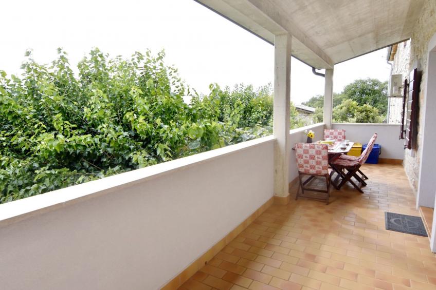 Große Wohnung in Babići mit Garten und Terrasse - foto 16