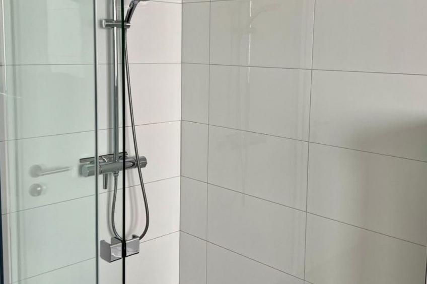 Moderne Wohnung mit Parkplatz und Rheinblick - foto 54