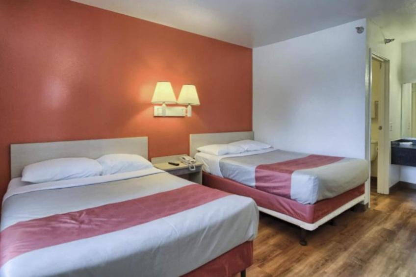 2 Full Bed Smoking - foto 15