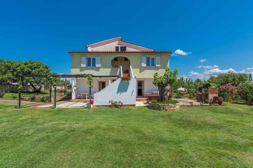 Vakantiewoning met tuin - BF-T4NJX - foto 6