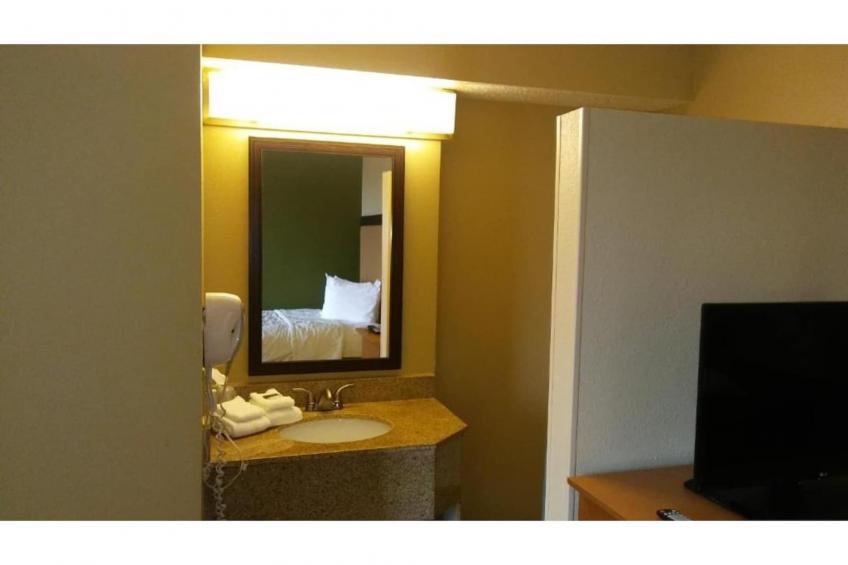 2 Full Beds | Suite, Non-Smoking, Kitchen - foto 12