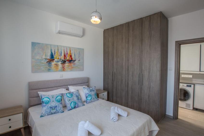 Neue, luxuriöse 3-Schlafzimmer-Villa in Protaras Zentrum - foto 14