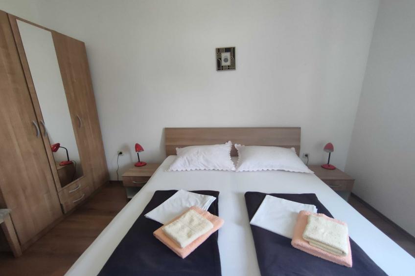 Apartments Krk with Sea View and Terrace - Classic Two Bedroom Apartment with Sea View ant Terrace (owner second floor) - foto 8