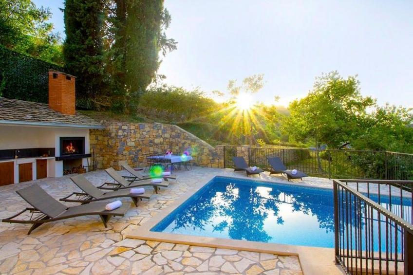 Villa Mosor mit beheiztem Salzwasserpool und Sauna - foto 2