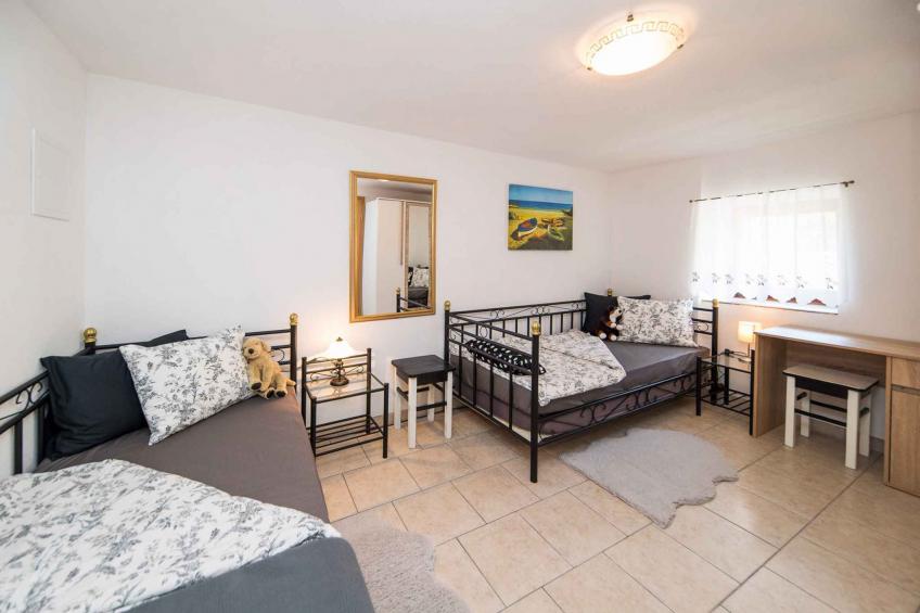 Ferienhaus an ruhiger Lage in Tribalj - BF-6W24V - foto 30