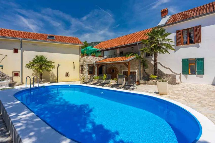 Villa met zwembad - BF-BG87F - foto 8