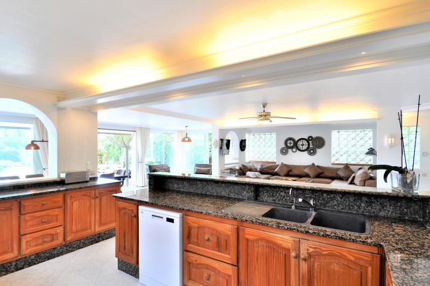 CA NA MALEN Hermosa casa para familias con gran piscina, jardín. - WiFi Gratis - foto 41