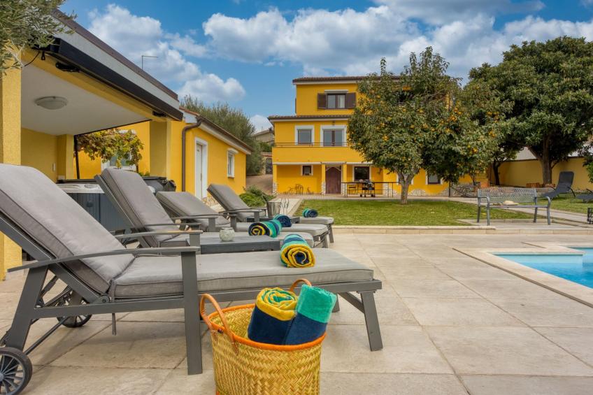 Charmante Familienvilla für 14 Personen in der Nähe von Porec - foto 19