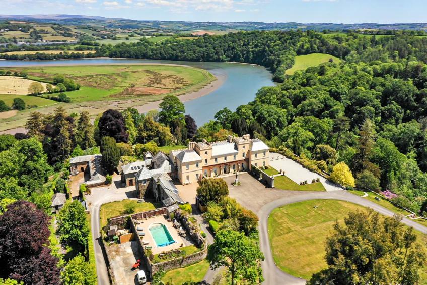 Historic Castle on River Tamar - foto 28