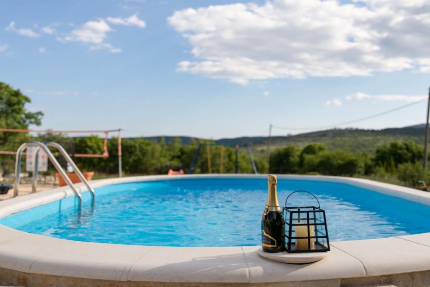 Serene Retreat Holiday Home with Pool - Two Bedroom Holiday Home with Pool - foto 27