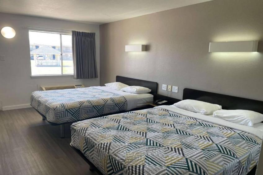 2 Queen Beds  Non-Smoking - foto 19