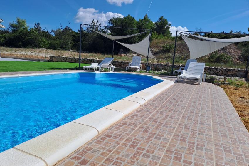 Nane Garden house with heated pool - foto 12