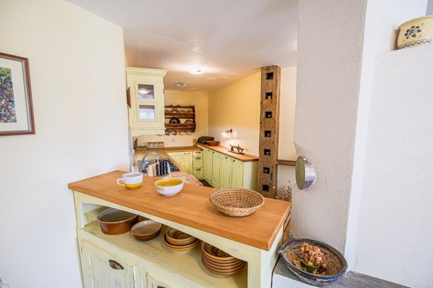 Hidden Authentic Haven Apartments - One Bedroom Apartment with Terrace - foto 9