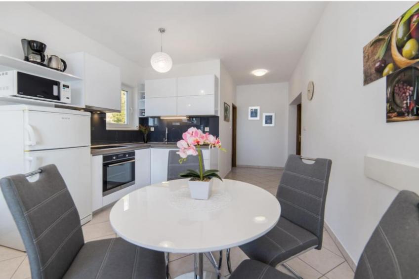 Apartments Tafra - One Bedroom Apartment 1 - foto 3