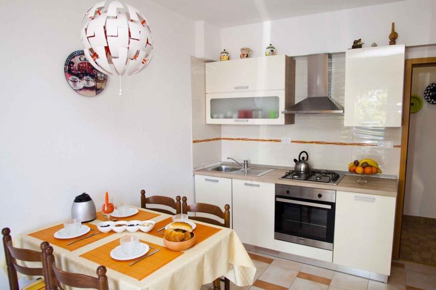 appartement de vacances avec vue sur la mer et la vieille ville de Vrbnik - BF-BFXB - foto 12