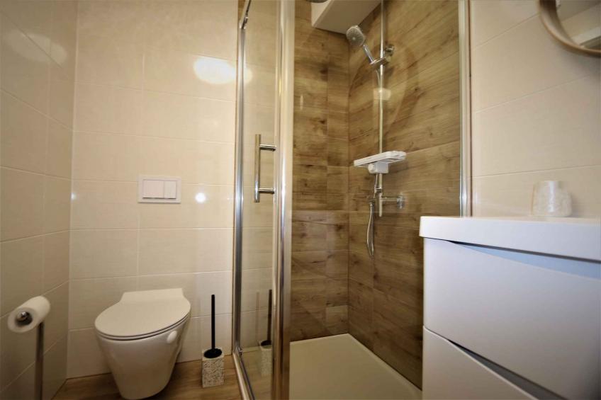 Holiday apartment with terrace in the city center - BF-V7ZH - foto 17