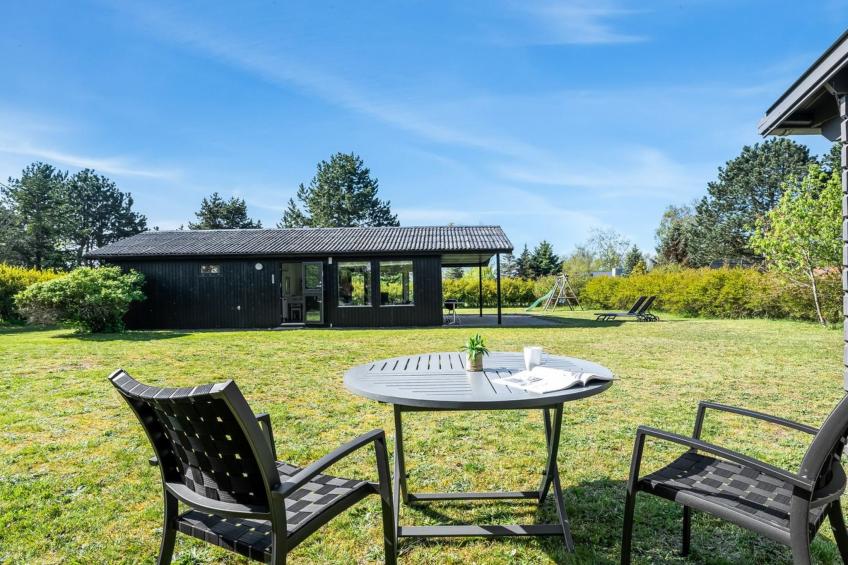 "Lars" - 250m from the sea in Lolland, Falster and Mon