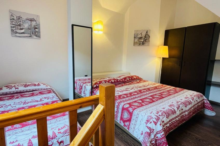 Zwei-Zimmer-Wohnung im Dachgeschoss 4 p. l. Villa Frejus - foto 10