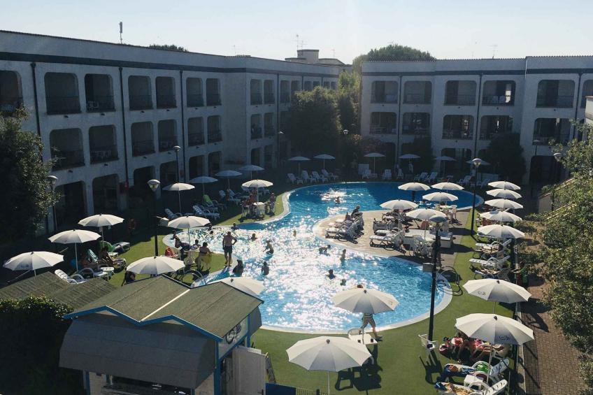 Holiday apartment Apartment for up to 7 people in a family resort with swimming pool - BF-MB2D2 - foto 3