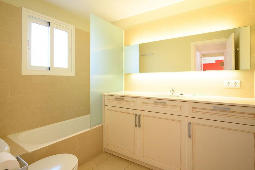 Moderne Ferienwohnung mit traumhaftem Meerblick - foto 25