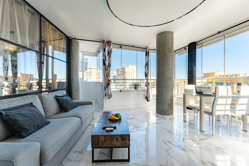 CT 352 - Faro's Torremolinos City Towers 1 - Walking distance to everything - foto 7