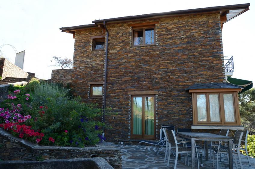 mit Sonnenterrasse und großem Garten - foto 2