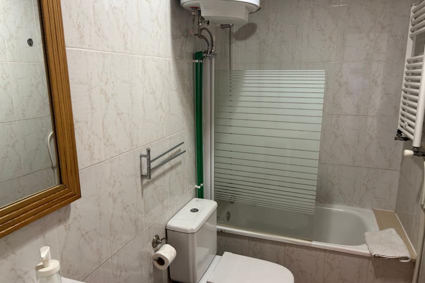 Apartment mit Balkon und Meerblick - foto 21