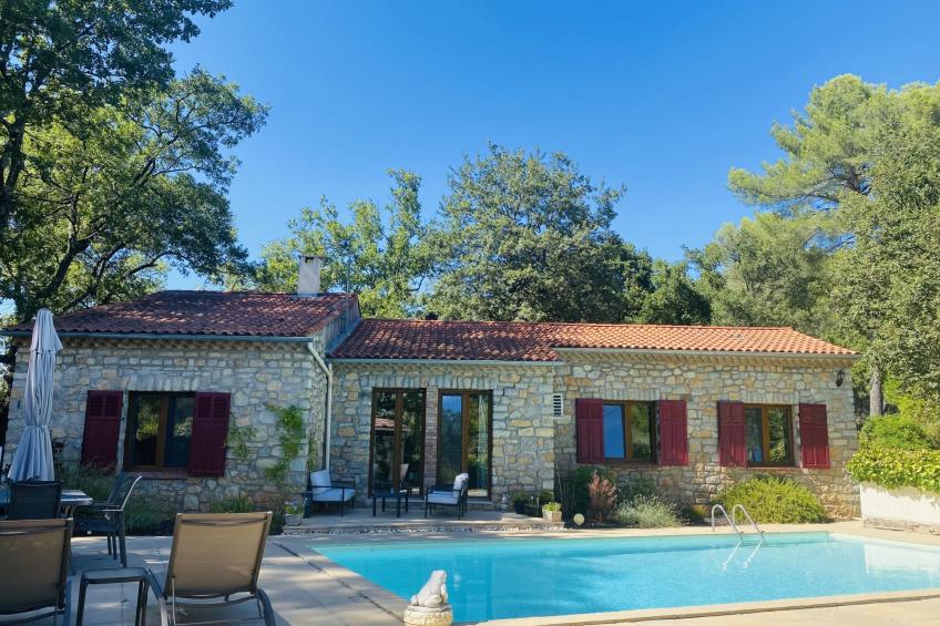 Les Pierres Fleuries