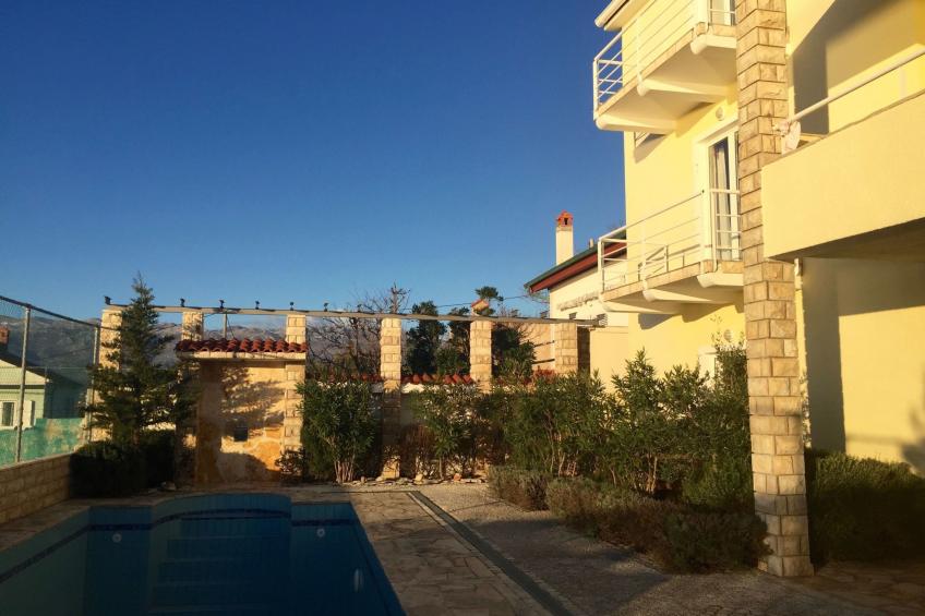 Charmantes Studio mit Balkon und Pool