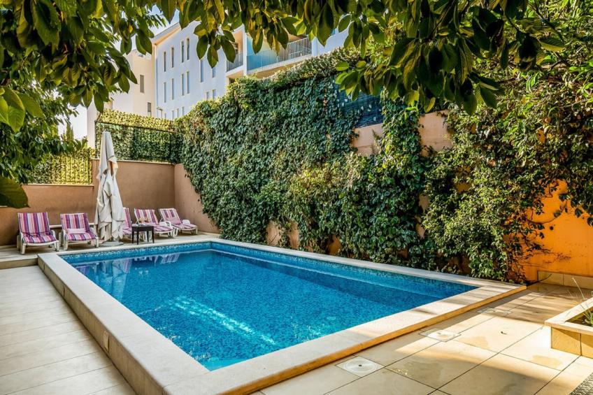 Three Bedroom Apartment with Pool - foto 30