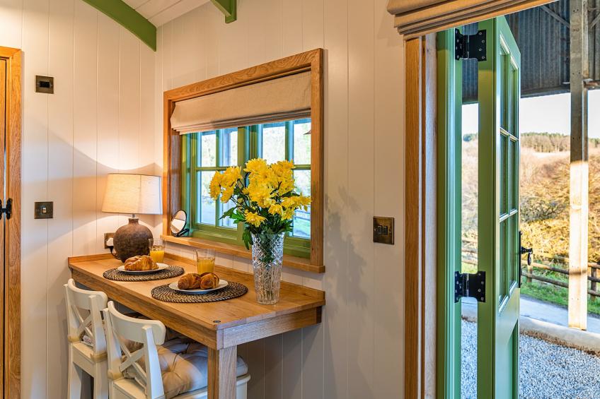 The Shepherd's Hut at Northcombe Farm - foto 7