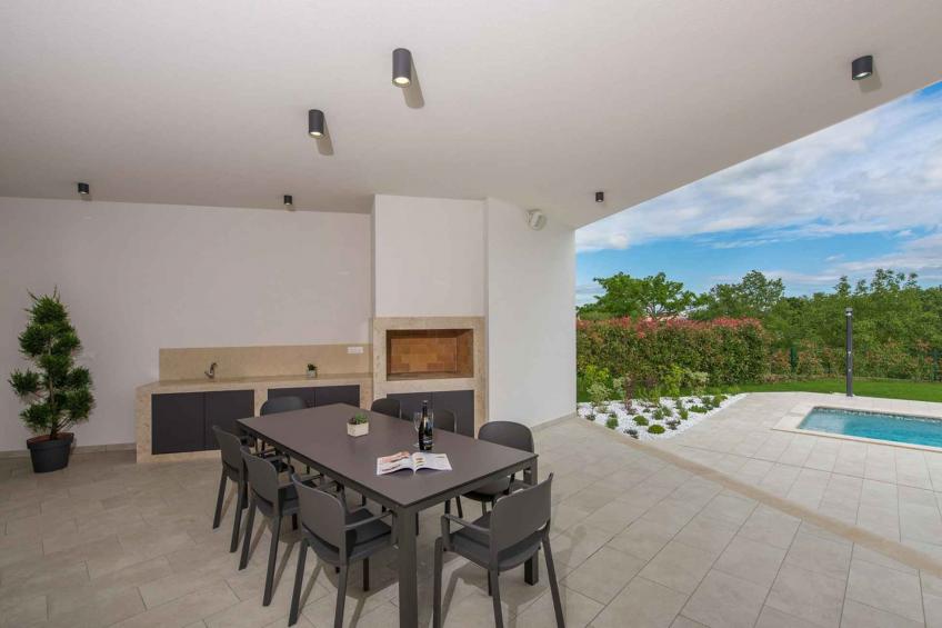 Villa met privézwembad en jacuzzi - BF-MMXRZ - foto 3