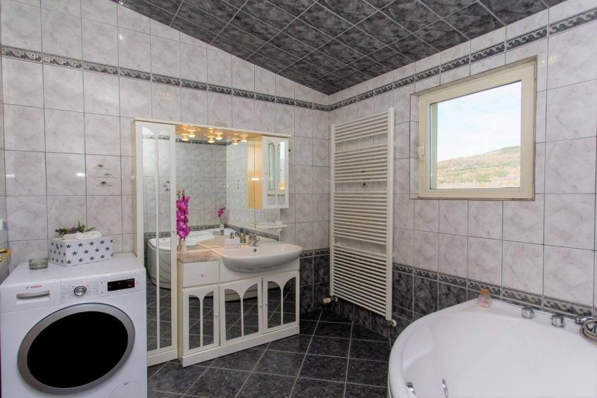 Sport & Spa Villa Neoric - foto 38