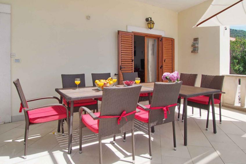 Holiday home with air conditioning, pool and sea view in Orašac - BF-NJH63 - foto 6